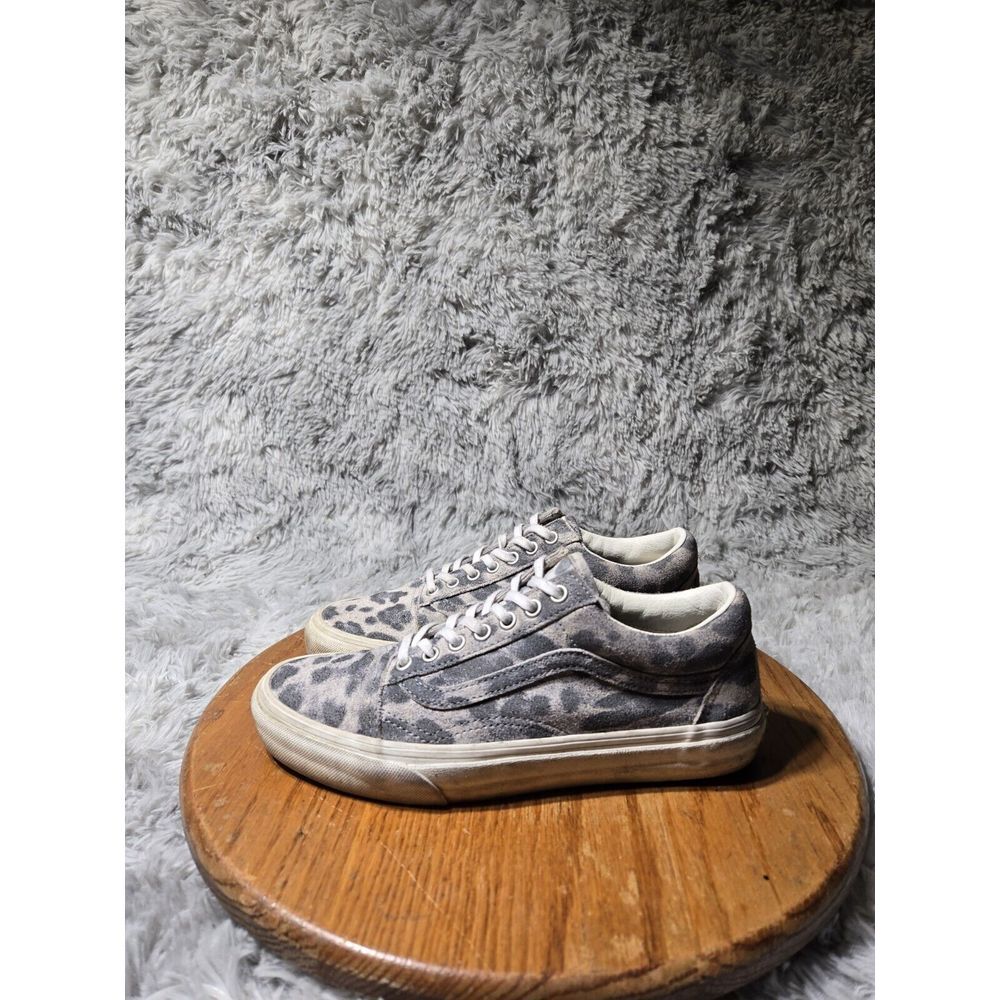 Vans Suede Leopard Y2K Old Skoo Shoes Womens 8.5 Mens 7 Sneakers Gray Low Top